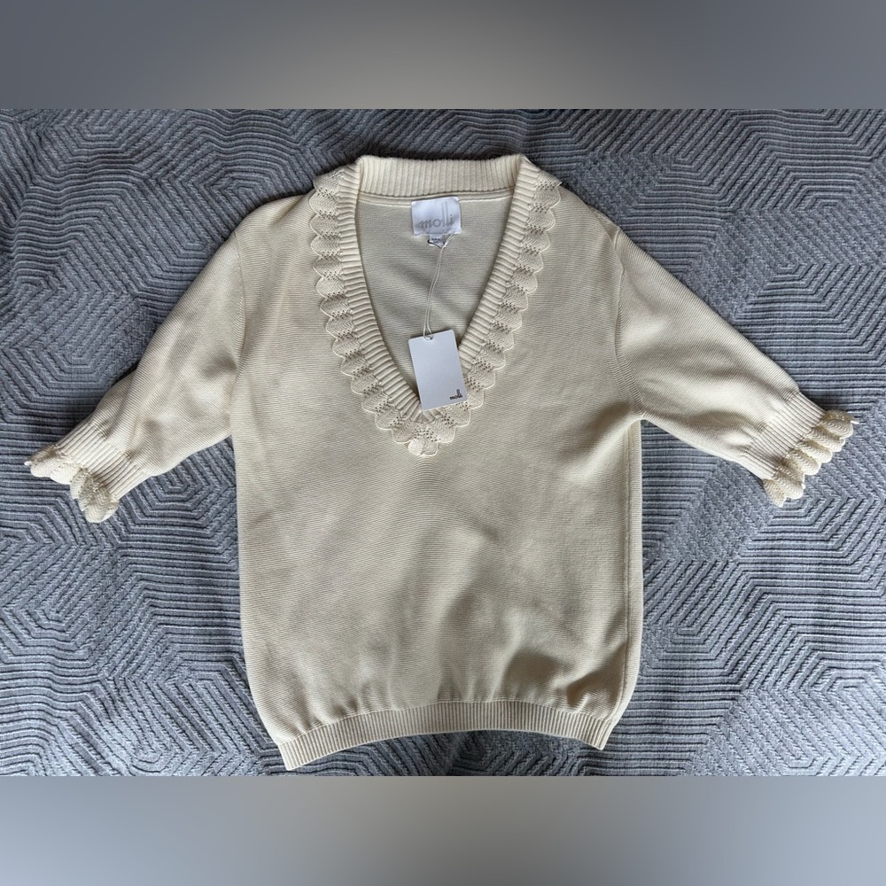 NWT Molli pure cotton natural white top with lace collar & cuffs Medium